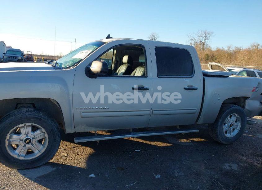 Photo 14 of 2009 Chevrolet Silverado 1500 LT (VIN 3GCEK23M69G149466)