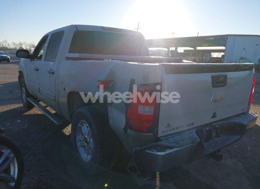 Photo 3 of 2009 Chevrolet Silverado 1500 LT (VIN 3GCEK23M69G149466)