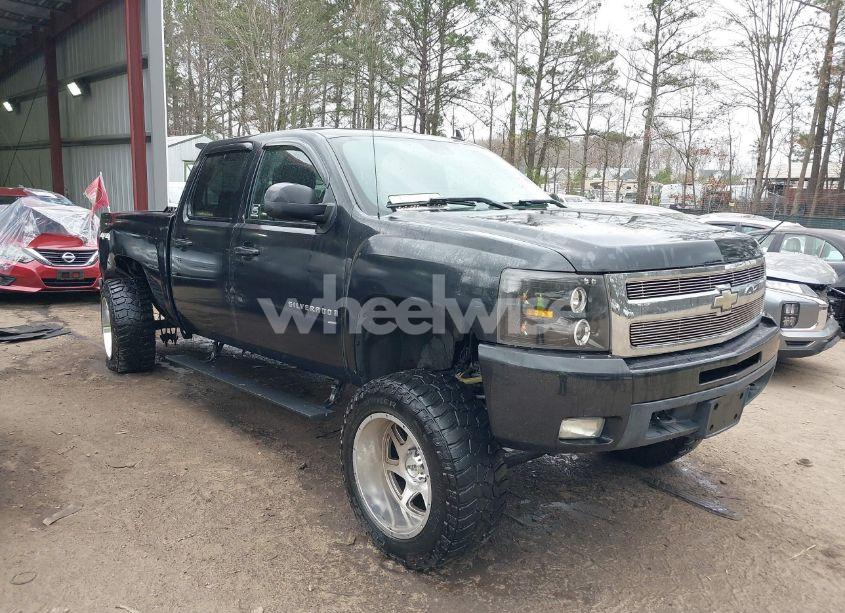 2009 Chevrolet Silverado 1500 LTZ (VIN 3GCEK33309G212297) main photo
