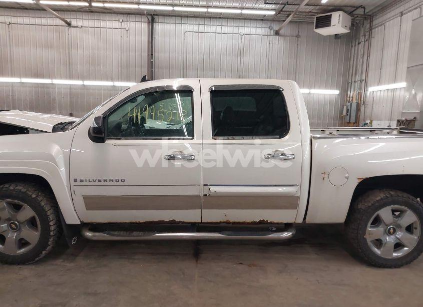 Photo 15 of 2009 Chevrolet Silverado 1500 LTZ (VIN 3GCEK33329G160929)