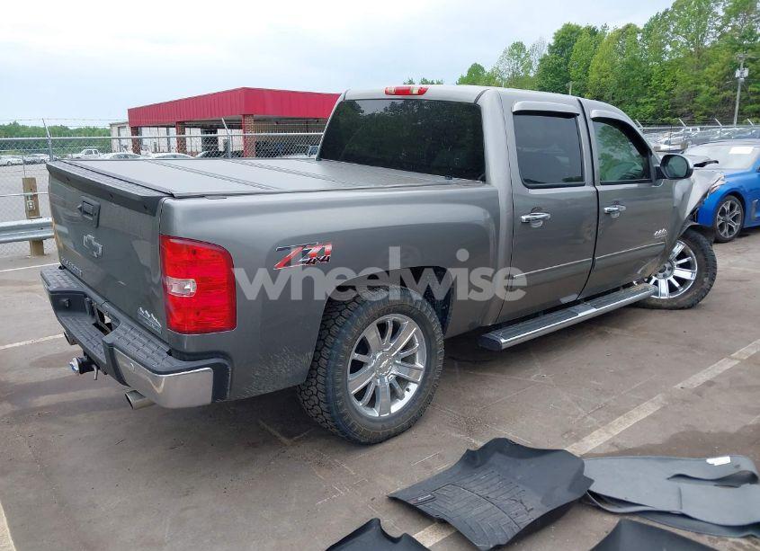 Photo 4 of 2009 Chevrolet Silverado 1500 LTZ (VIN 3GCEK33389G179565)