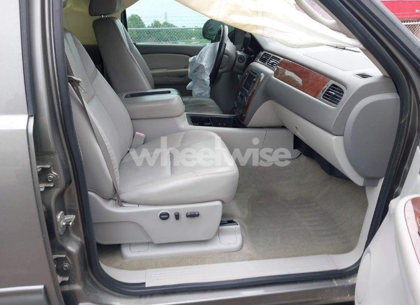 Photo 5 of 2009 Chevrolet Silverado 1500 LTZ (VIN 3GCEK33389G179565)