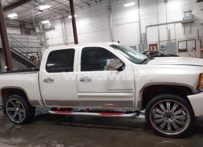 Photo 14 of 2009 Chevrolet Silverado 1500 LTZ (VIN 3GCEK33M39G177554)