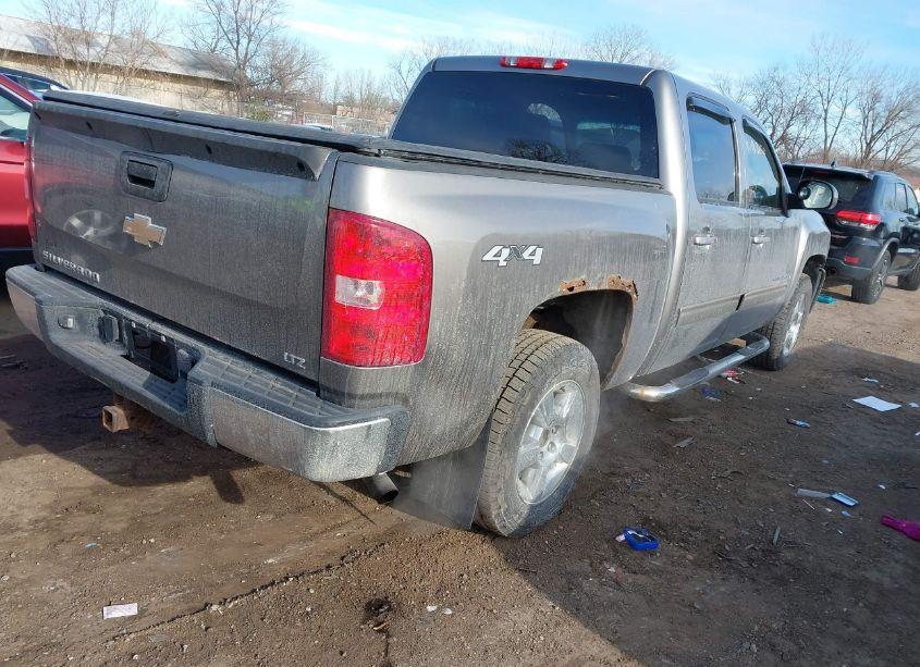 Photo 4 of 2009 Chevrolet Silverado 1500 LTZ (VIN 3GCEK33M69G200308)