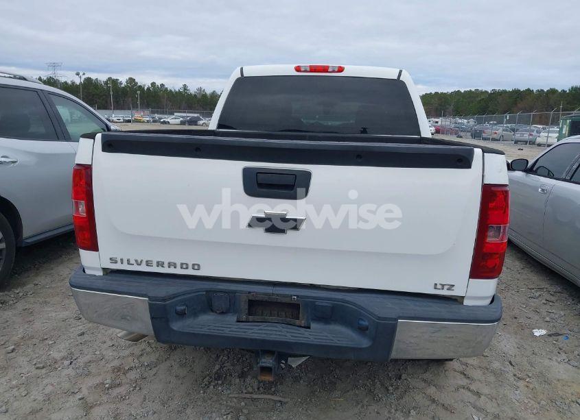 Photo 16 of 2009 Chevrolet Silverado 1500 LTZ (VIN 3GCEK33MX9G111454)