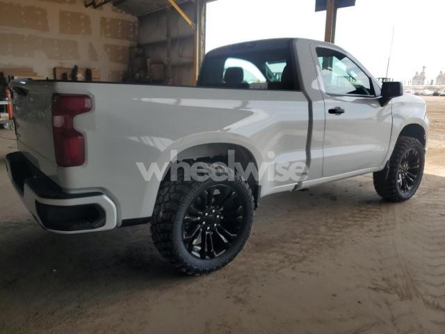 Photo 3 of 2024 CHEVROLET SILVERADO C1500 (VIN 3GCNAAED5RG274727)