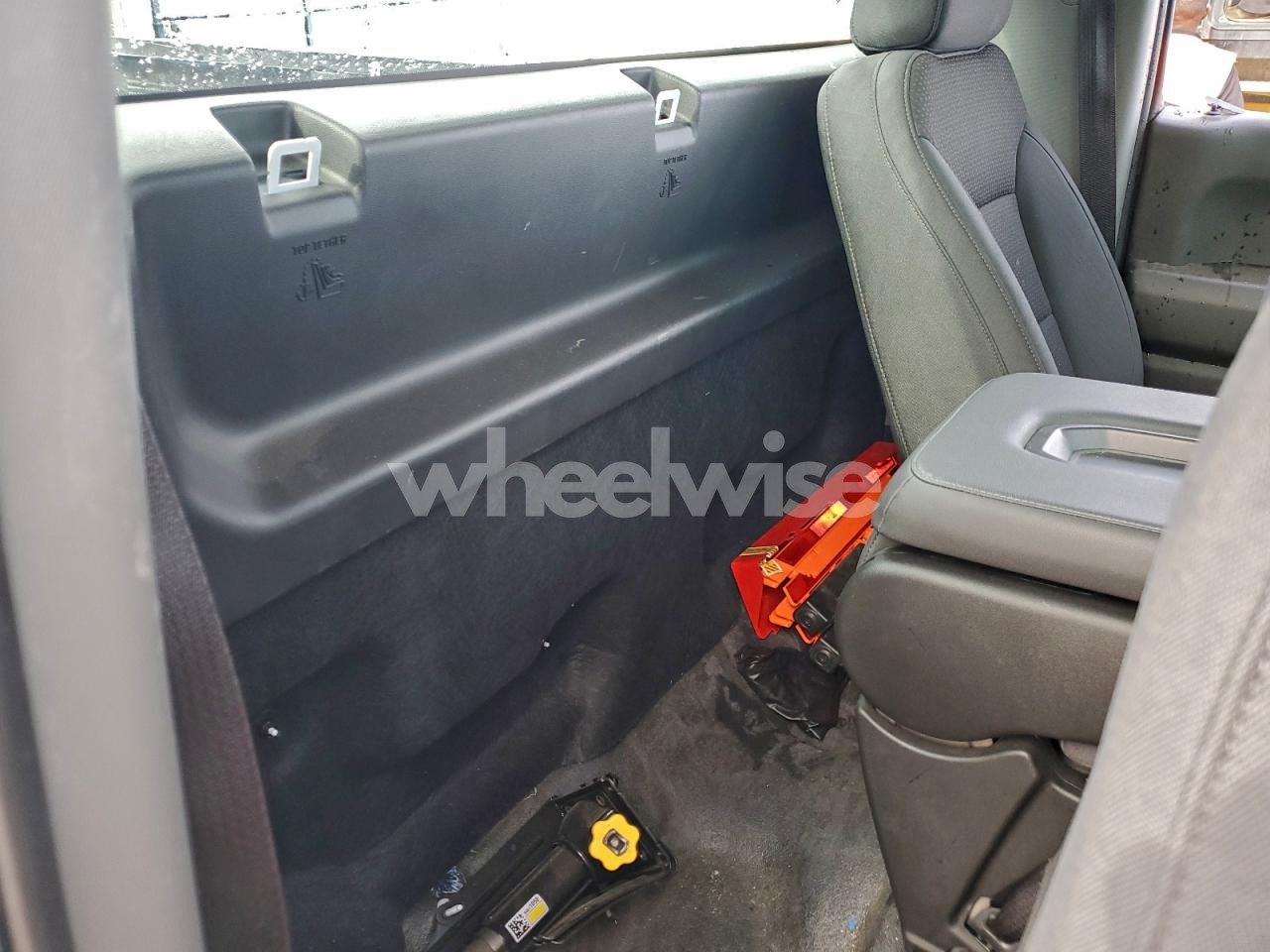 Photo 10 of 2025 CHEVROLET SILVERADO C1500 (VIN 3GCNAAED6SG373661)