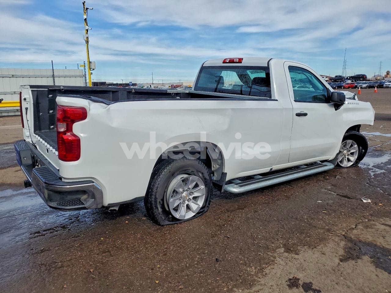 Photo 3 of 2025 CHEVROLET SILVERADO C1500 (VIN 3GCNAAED6SG373661)