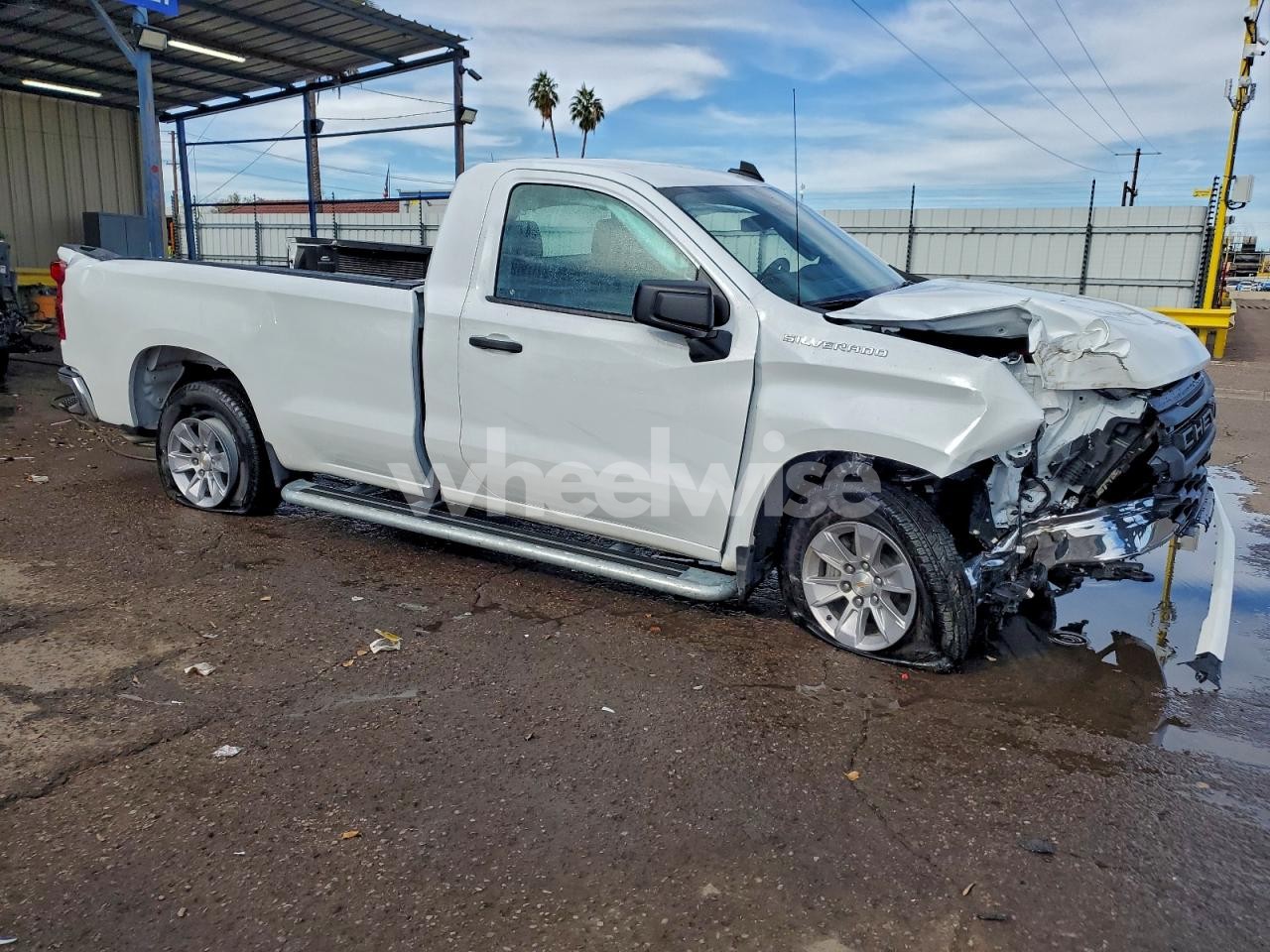Photo 4 of 2025 CHEVROLET SILVERADO C1500 (VIN 3GCNAAED6SG373661)