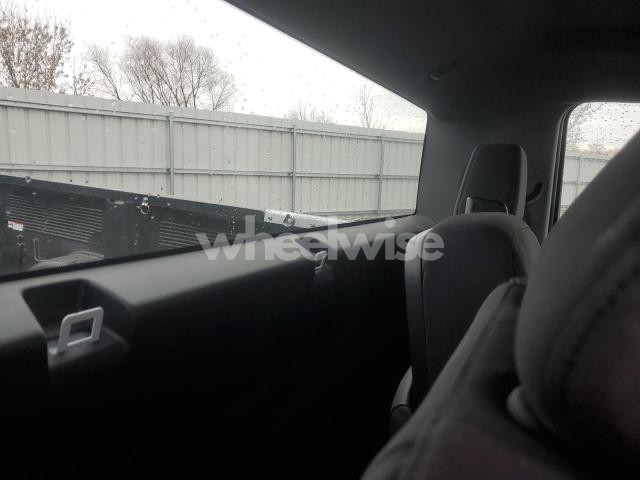 Photo 2 of 2025 CHEVROLET SILVERADO C1500 (VIN 3GCNAAED7SG394244)