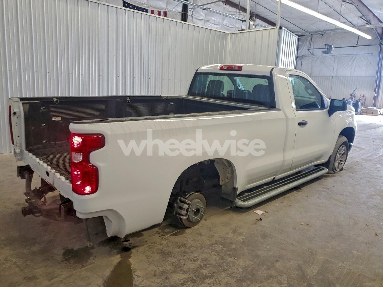 Photo 3 of 2025 CHEVROLET SILVERADO C1500 (VIN 3GCNAAED8SG365660)