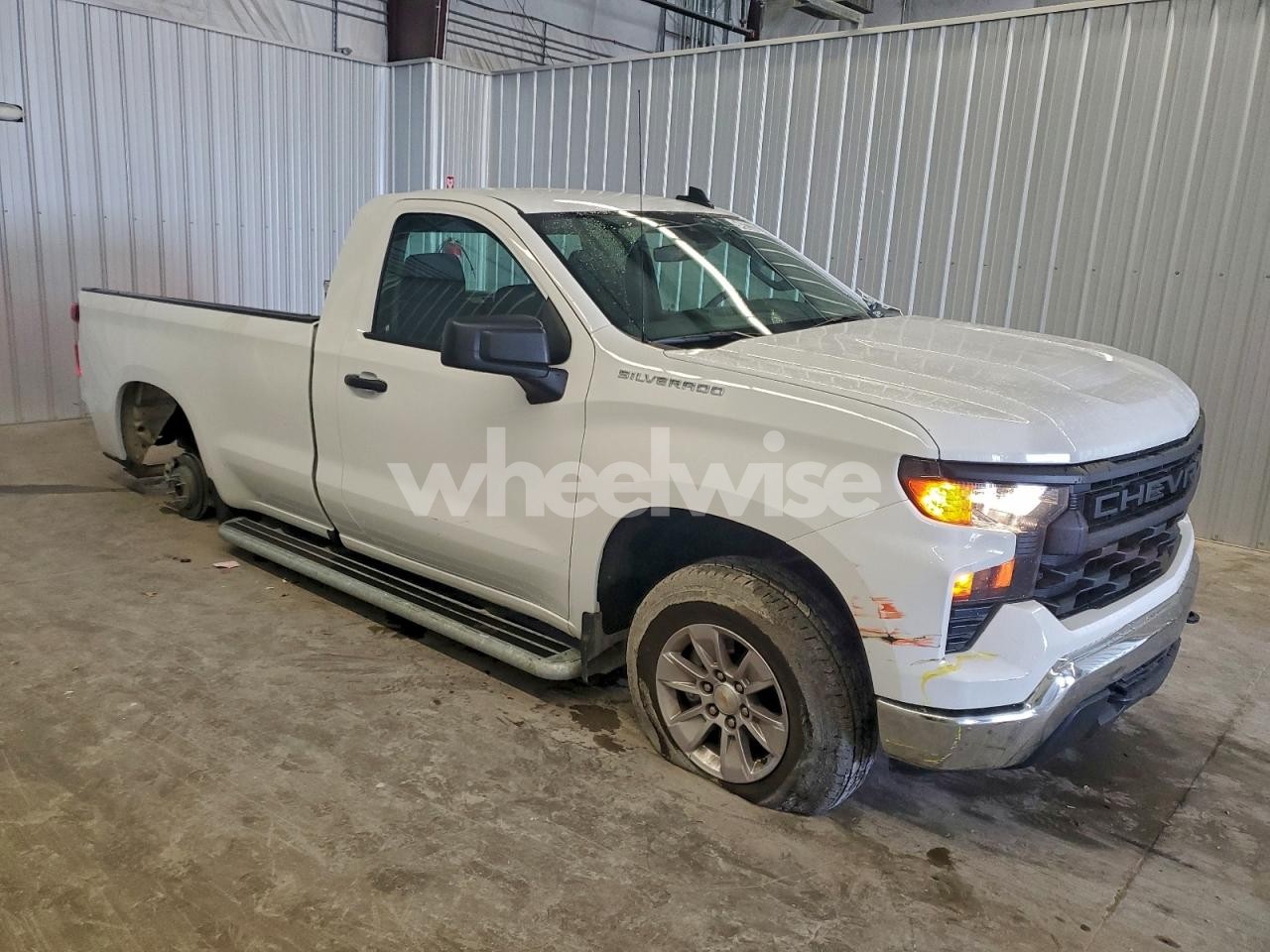 Photo 4 of 2025 CHEVROLET SILVERADO C1500 (VIN 3GCNAAED8SG365660)