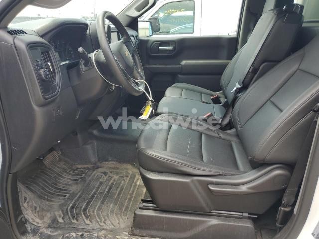 Photo 3 of 2023 CHEVROLET SILVERADO C1500 (VIN 3GCNAAEK4PG335626)