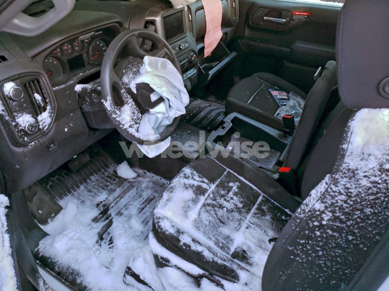 Photo 7 of 2024 CHEVROLET SILVERADO K1500 (VIN 3GCNDAED0RG311383)