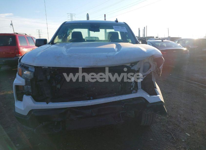 Photo 12 of 2024 Chevrolet Silverado 1500 4WD LONG BED WT (VIN 3GCNDAED6RG339978)