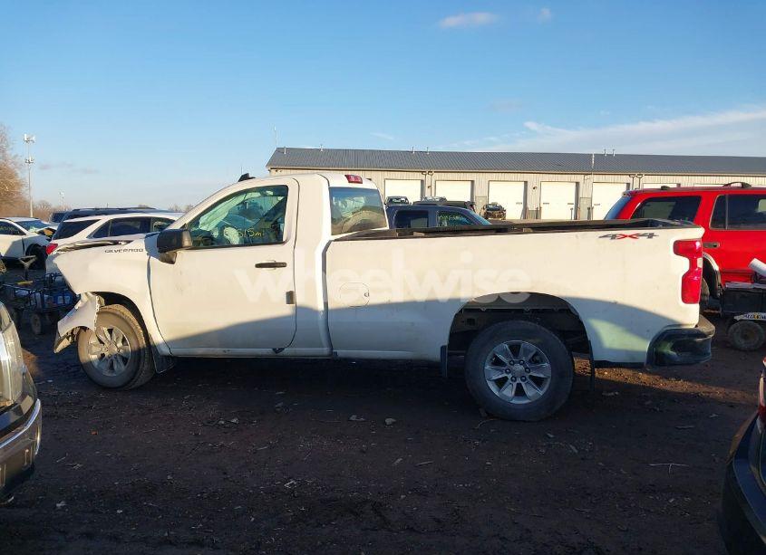 Photo 14 of 2024 Chevrolet Silverado 1500 4WD LONG BED WT (VIN 3GCNDAED6RG339978)