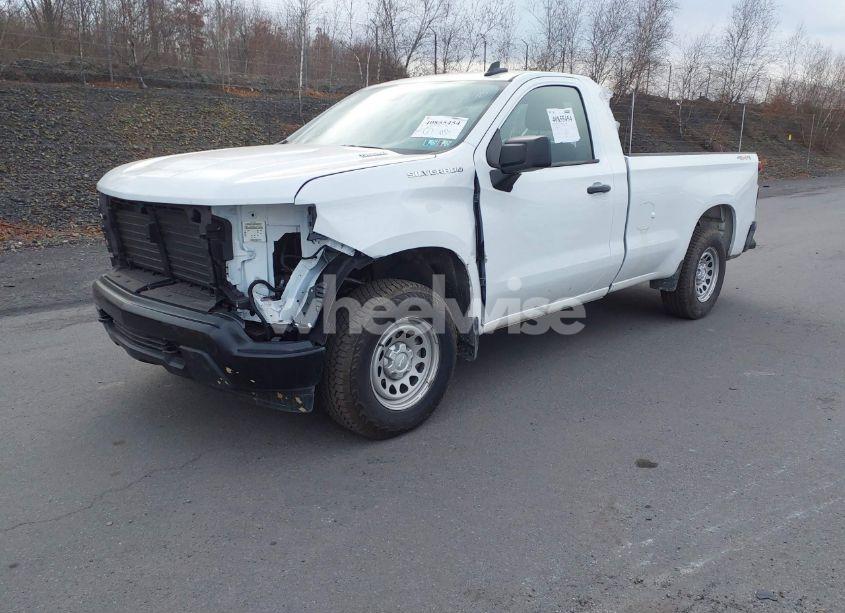 Photo 2 of 2024 Chevrolet Silverado 1500 4WD LONG BED WT (VIN 3GCNDAEK0RG342132)