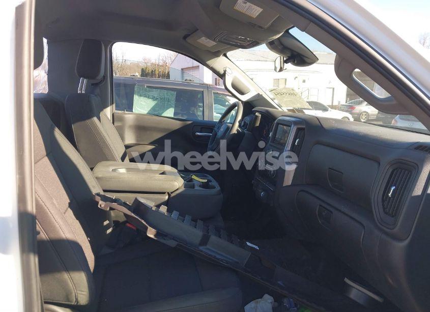 Photo 5 of 2024 Chevrolet Silverado 1500 4WD LONG BED WT (VIN 3GCNDAEK0RG342132)