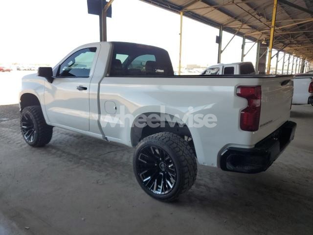 Photo 3 of 2021 CHEVROLET SILVERADO C1500 (VIN 3GCNWAEF0MG274274)
