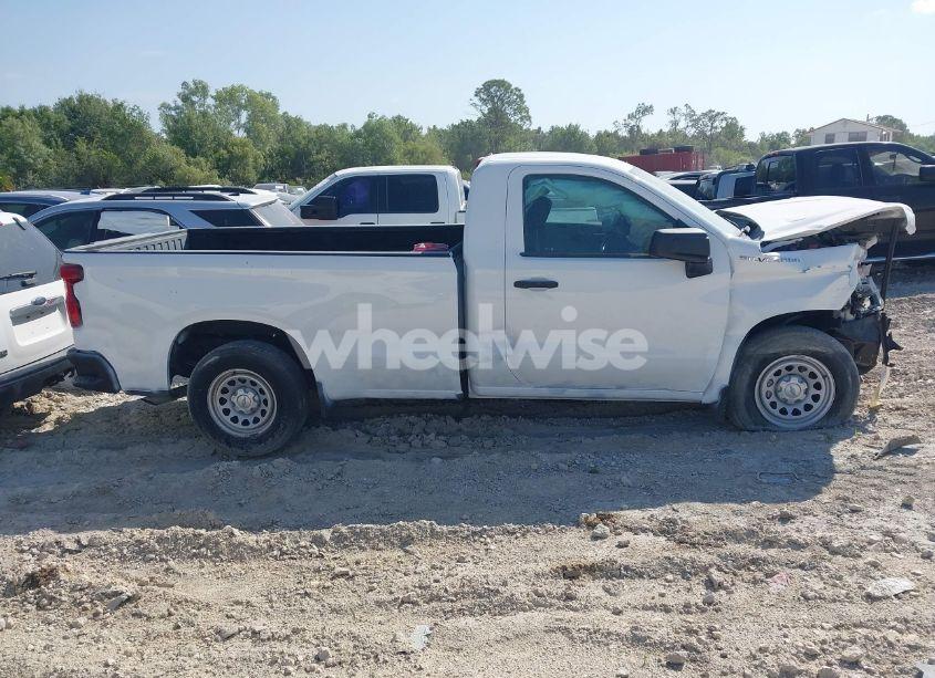 Photo 13 of 2022 Chevrolet Silverado 1500 LTD (VIN 3GCNWAEK1NG186610)
