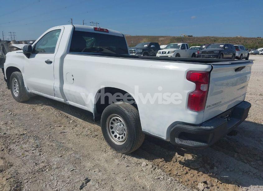 Photo 3 of 2022 Chevrolet Silverado 1500 LTD (VIN 3GCNWAEK1NG186610)