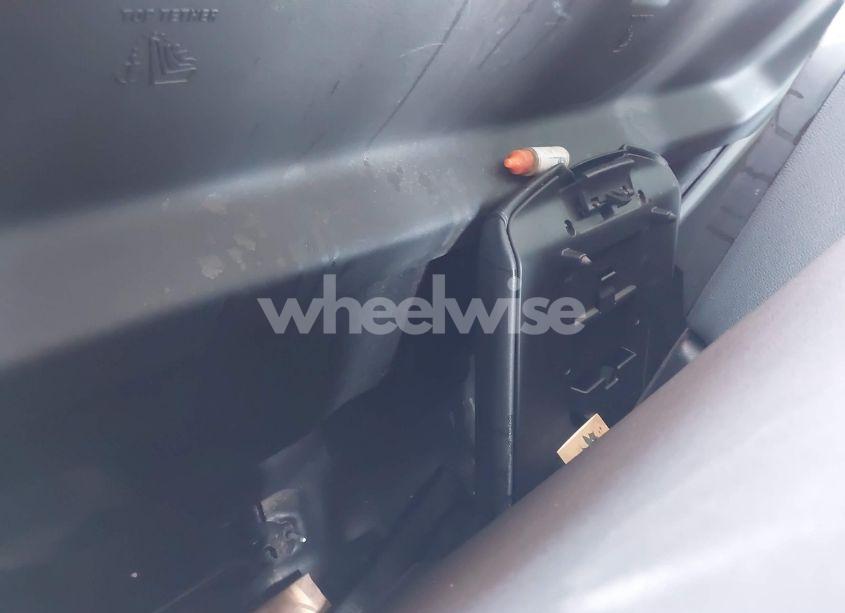 Photo 8 of 2022 Chevrolet Silverado 1500 LTD (VIN 3GCNWAEK1NG186610)