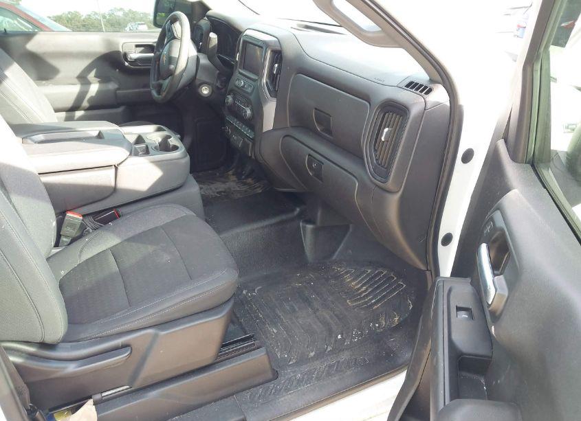 Photo 5 of 2021 Chevrolet Silverado 1500 2WD LONG BED WT (VIN 3GCNWAEKXMG168993)