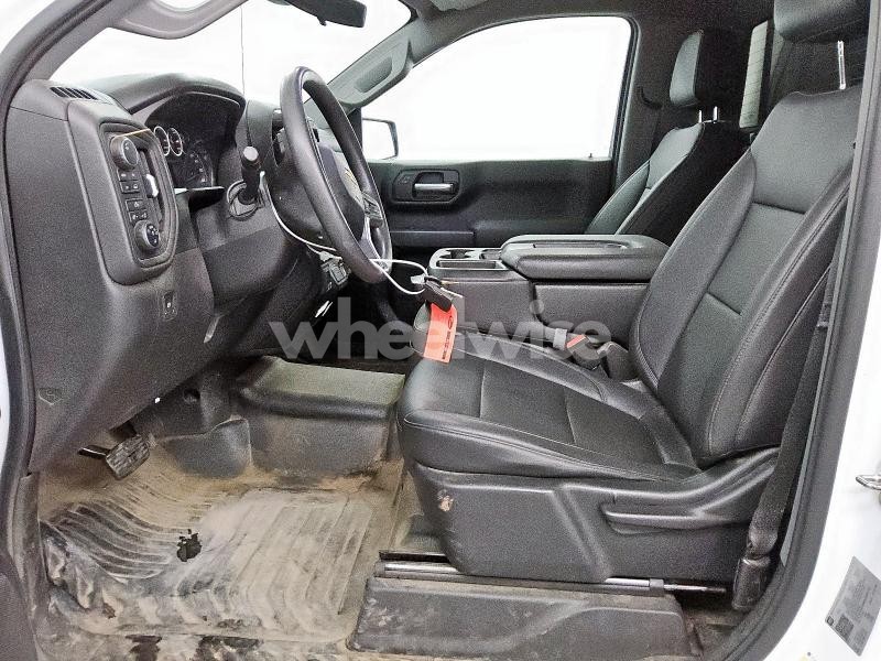 Photo 7 of 2021 CHEVROLET SILVERADO K1500 (VIN 3GCNYAEH0MG408793)
