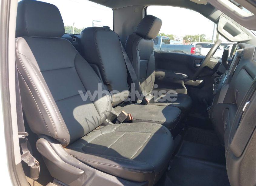 Photo 8 of 2021 Chevrolet Silverado 1500 4WD LONG BED WT (VIN 3GCNYAEH1MG295419)