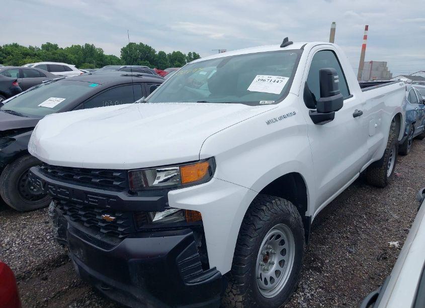 Photo 2 of 2021 Chevrolet Silverado 1500 4WD REGULAR CAB LONG BED WT (VIN 3GCNYAEK9MG305433)