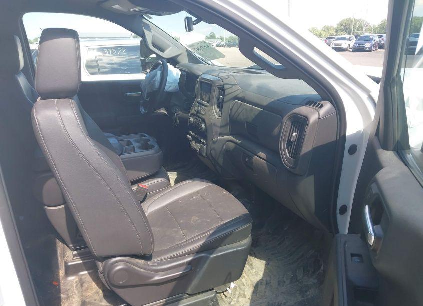Photo 5 of 2021 Chevrolet Silverado 1500 4WD REGULAR CAB LONG BED WT (VIN 3GCNYAEK9MG305433)