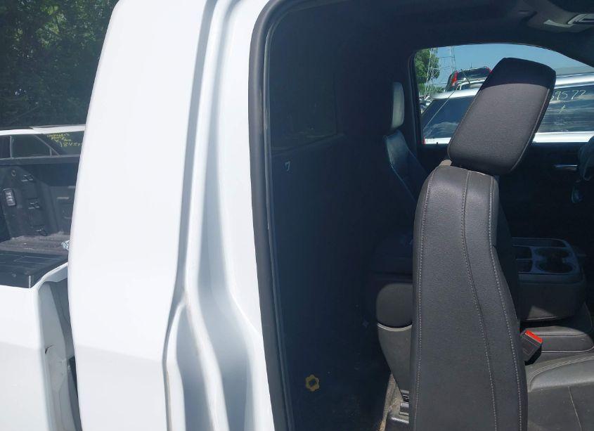 Photo 8 of 2021 Chevrolet Silverado 1500 4WD REGULAR CAB LONG BED WT (VIN 3GCNYAEK9MG305433)