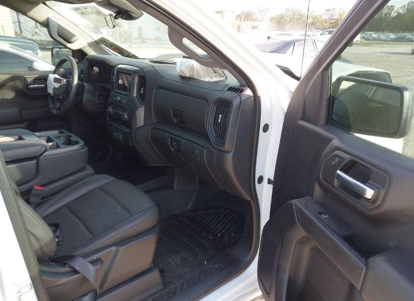 Photo 5 of 2023 Chevrolet Silverado 1500 2WD SHORT BED WT (VIN 3GCPAAEKXPG215306)