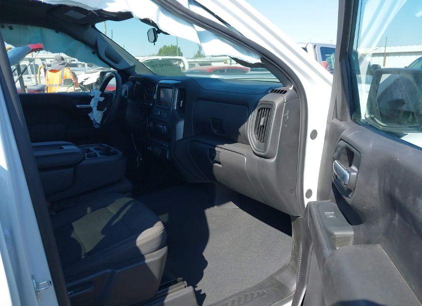 Photo 5 of 2024 Chevrolet Silverado 1500 2WD SHORT BED CUSTOM (VIN 3GCPABEK1RG332135)