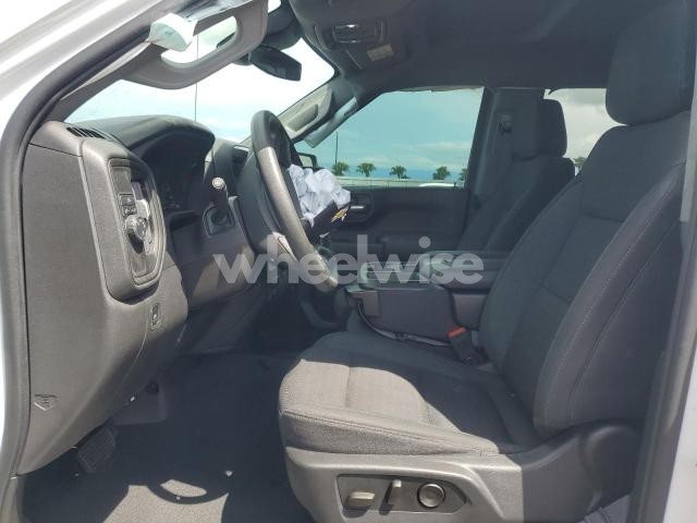 Photo 9 of 2024 CHEVROLET SILVERADO C1500 CUSTOM (VIN 3GCPABEK5RG129491)