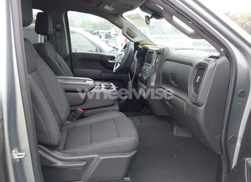 Photo 5 of 2024 Chevrolet Silverado 1500 2WD SHORT BED CUSTOM (VIN 3GCPABEK7RG311970)