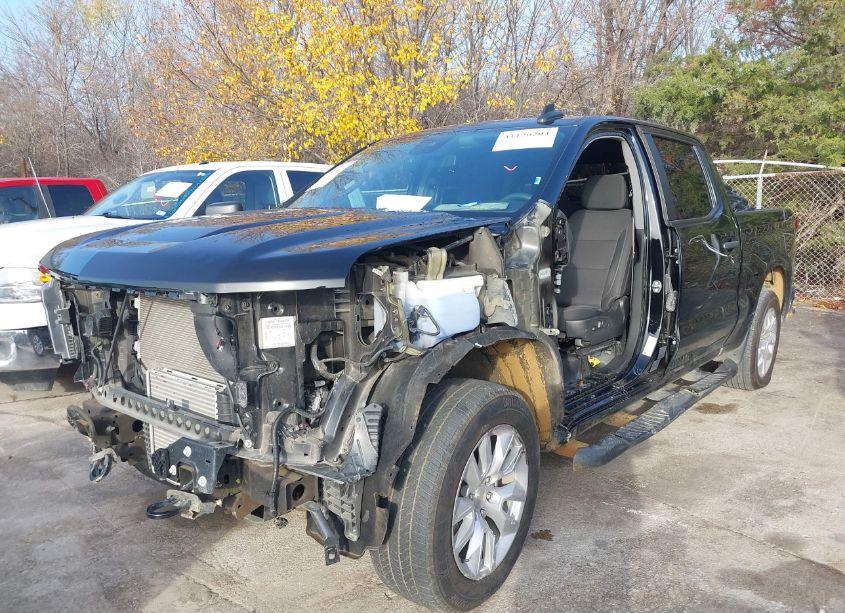 Photo 2 of 2023 Chevrolet Silverado 1500 2WD SHORT BED CUSTOM (VIN 3GCPABEKXPG105829)