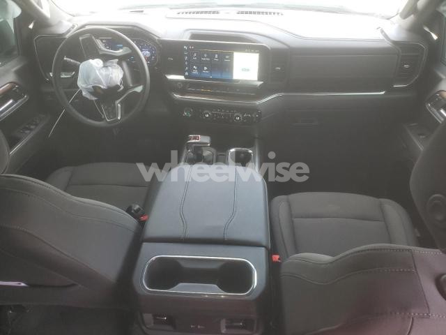 2024 CHEVROLET SILVERADO C1500 LT (VIN 3GCPACED0RG464570) main photo