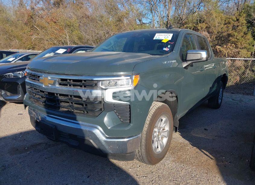 Photo 2 of 2025 Chevrolet Silverado 1500 2WD SHORT BED LT (VIN 3GCPACED0SG198246)