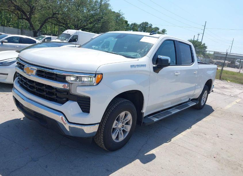 Photo 2 of 2024 Chevrolet Silverado 1500 (VIN 3GCPACED1RG172328)