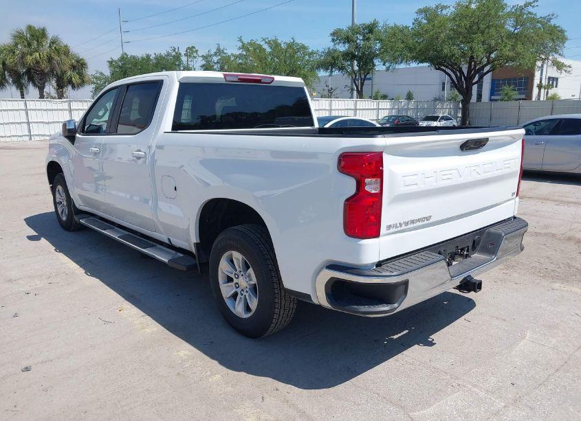 Photo 3 of 2024 Chevrolet Silverado 1500 (VIN 3GCPACED1RG172328)