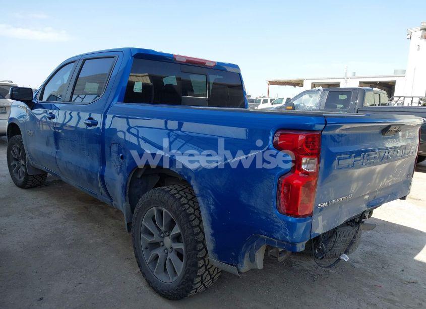 Photo 3 of 2022 Chevrolet Silverado 1500 2WD SHORT BED LT (VIN 3GCPACED4NG574080)