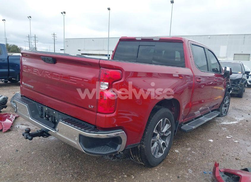 Photo 4 of 2022 Chevrolet Silverado 1500 2WD SHORT BED LT (VIN 3GCPACED5NG532002)