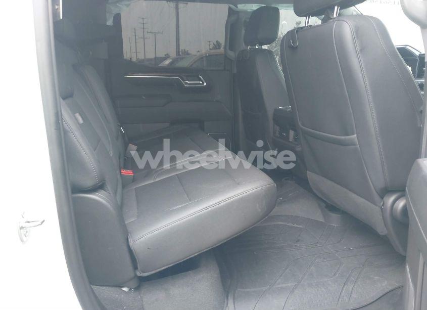 Photo 8 of 2024 Chevrolet Silverado 1500 2WD STANDARD BED LT (VIN 3GCPACED5RG161008)