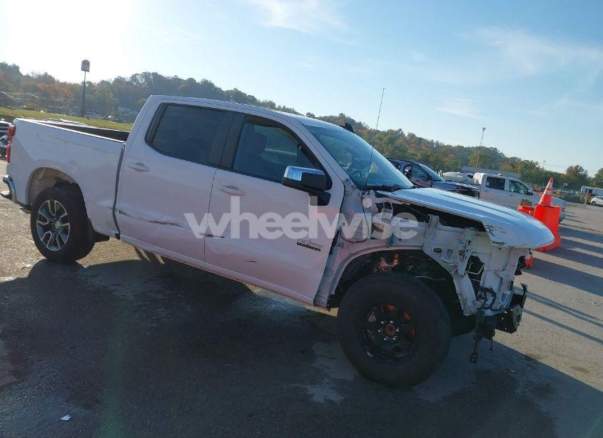 2022 Chevrolet Silverado 1500 2WD SHORT BED LT (VIN 3GCPACED9NG566847) main photo