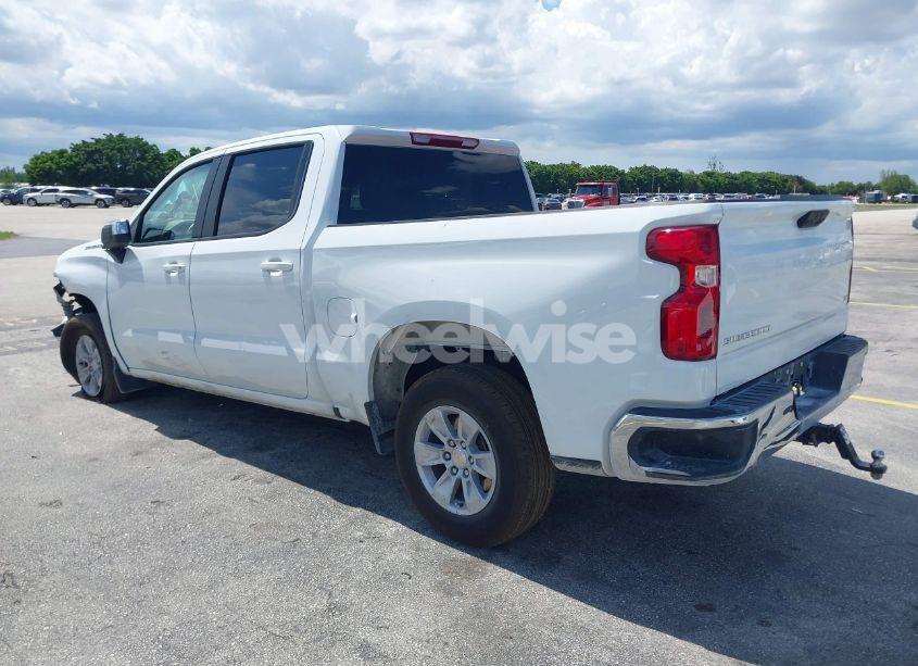 Photo 3 of 2025 Chevrolet Silverado 1500 2WD SHORT BED LT (VIN 3GCPACEDXSG127538)