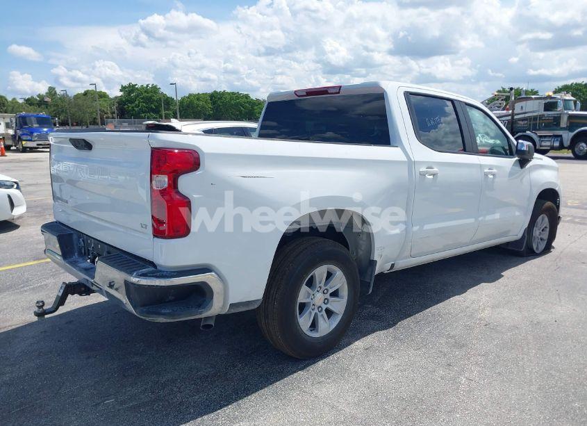 Photo 4 of 2025 Chevrolet Silverado 1500 2WD SHORT BED LT (VIN 3GCPACEDXSG127538)