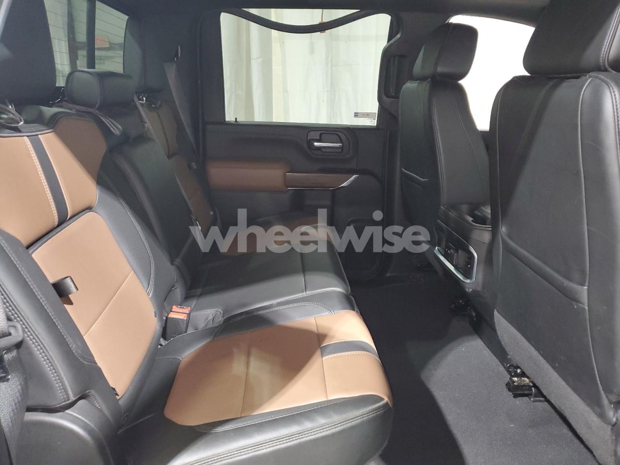 Photo 10 of 2022 CHEVROLET SILVERADO K2500 HIGH COUNTRY (VIN 3GCPACEK2PG171524)