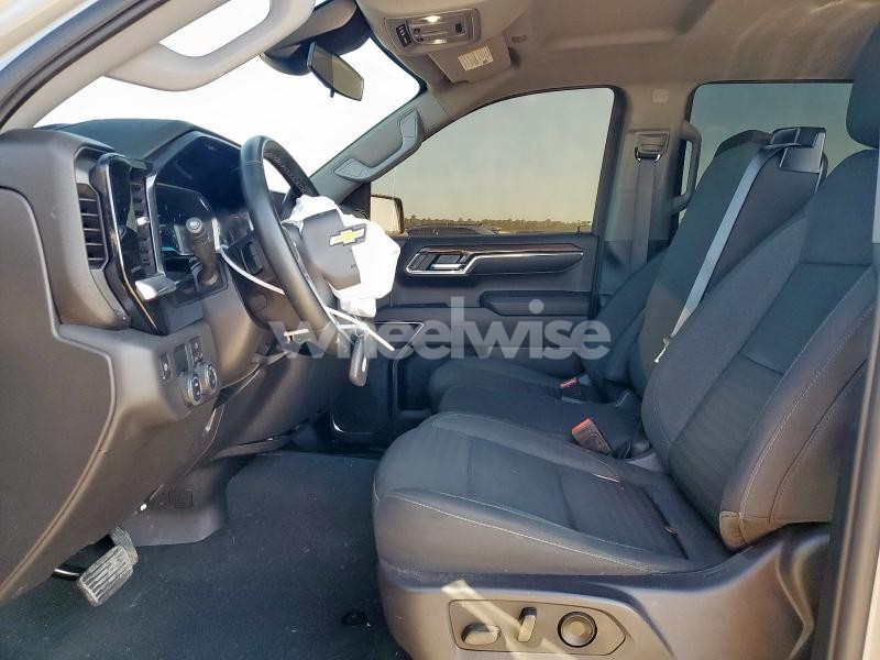 Photo 4 of 2024 CHEVROLET SILVERADO C1500 LT (VIN 3GCPACEK5RG300536)