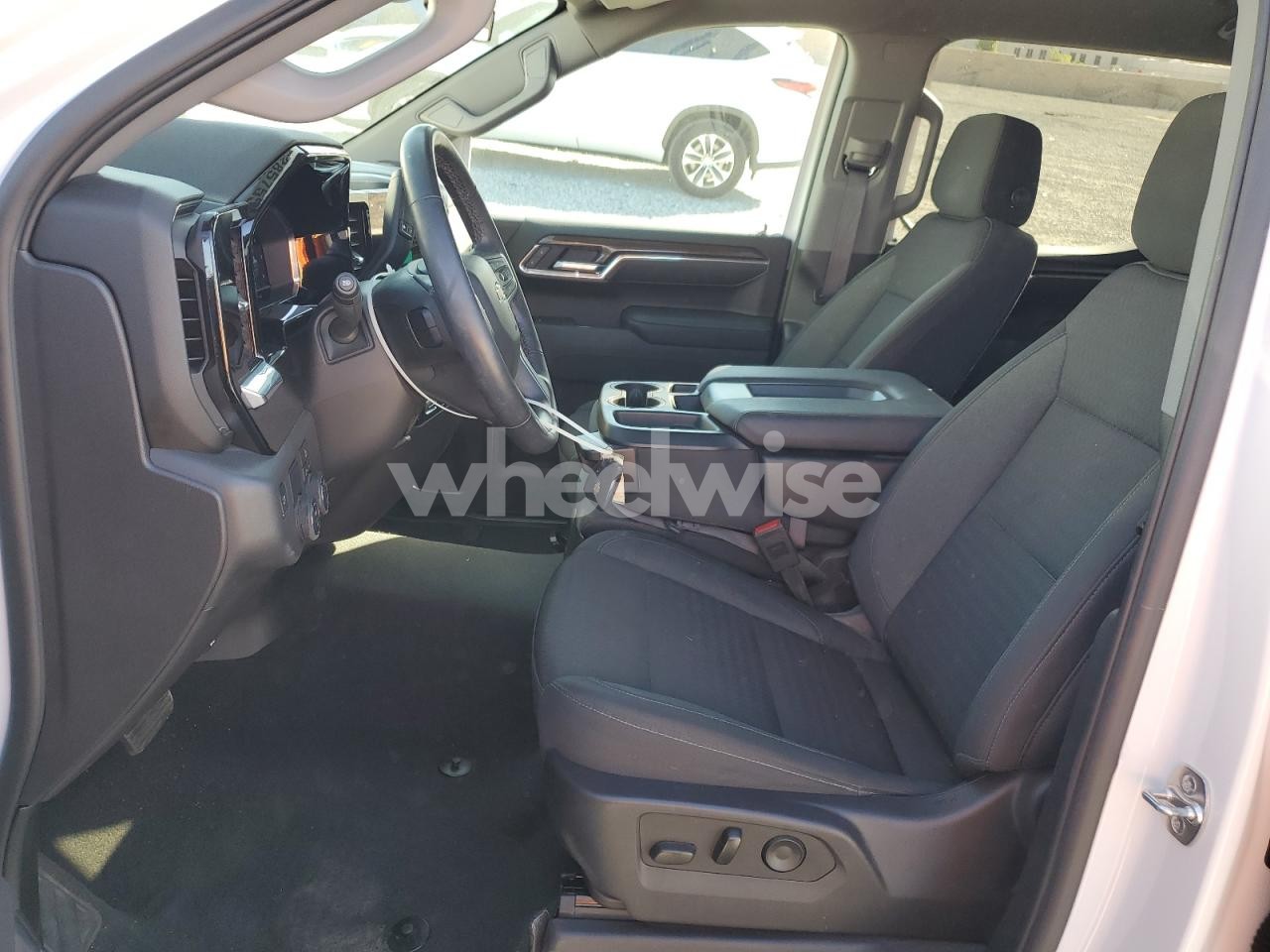 Photo 7 of 2025 CHEVROLET SILVERADO C1500 LT (VIN 3GCPACEK9SG103441)